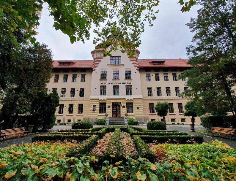 National Forestry University Botanical Garden, Ukraine